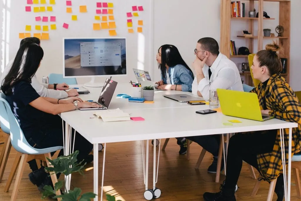 Incubateur virtuel des startups